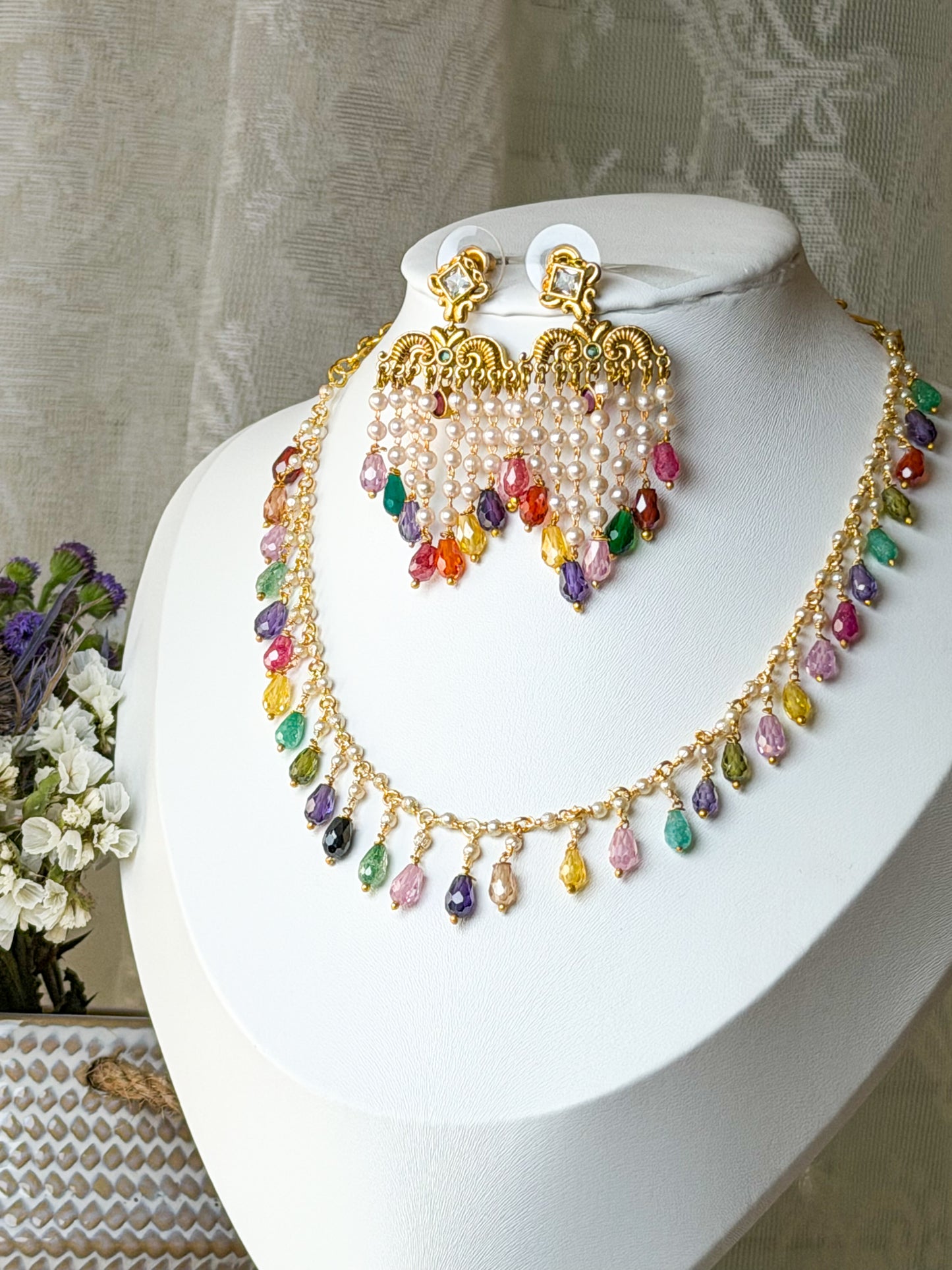 Multicolour Chick Necklace and Earring set.
