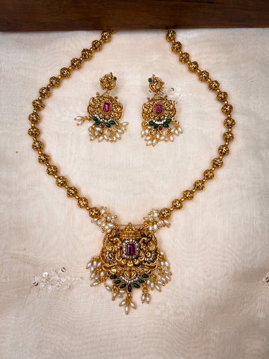 Nayana Necklace See